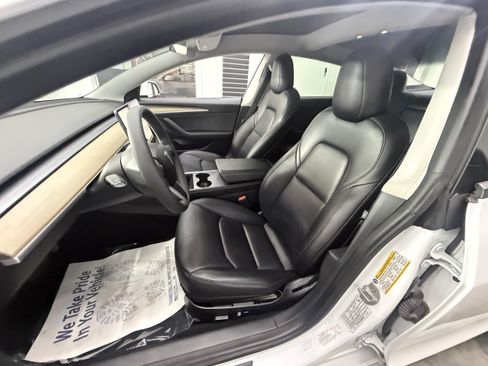 Used 2021 Tesla Model 3 Standard Range Plus RWD image 12