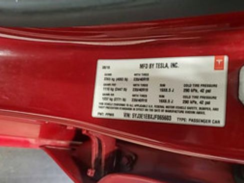 Used 2018 Tesla Model 3 Long Range AWD/4WD image 13