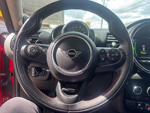 Used 2019 MINI Cooper Clubman S image 10