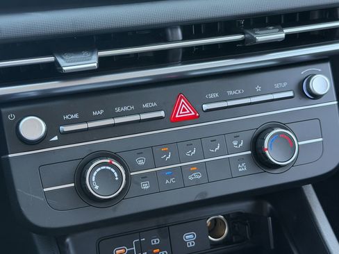 New 2026 Hyundai Tucson SE image 21