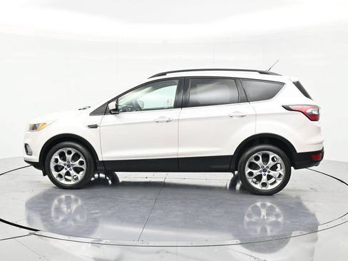 Used 2018 Ford Escape SE w/ SE Sync 3 Package AWD/4WD image 8