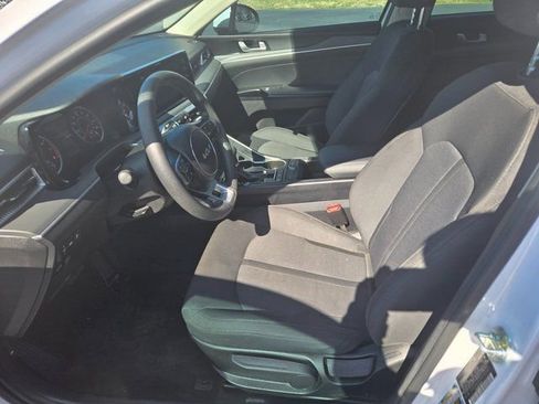Used 2023 Kia K5 LXS image 6
