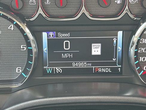 Used 2018 Chevrolet Silverado 2500 LTZ w/ Vortec Plus Package AWD/4WD image 19