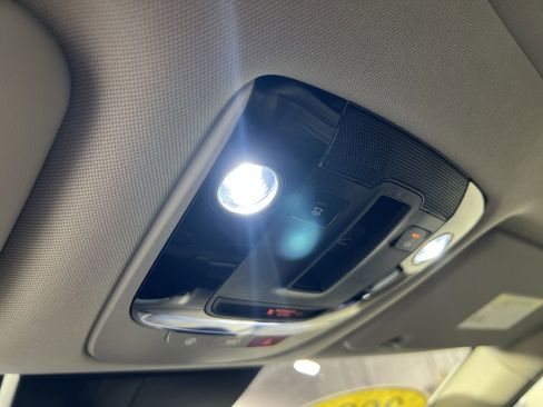 Used 2023 Kia Sportage SX image 37