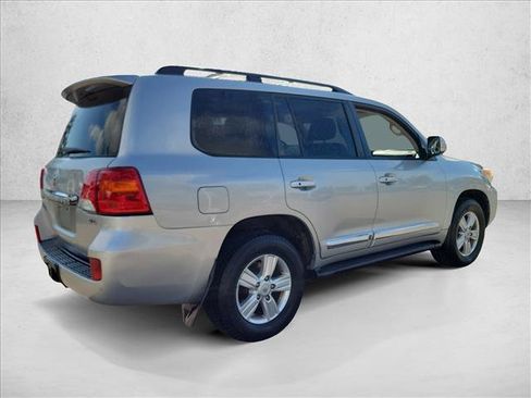 Used 2013 Toyota Land Cruiser AWD/4WD image 5