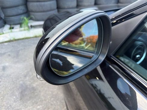 Used 2022 Alfa Romeo Giulia Veloce image 32