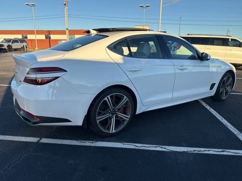 Used 2025 Genesis G70 3.3T Advanced image 3