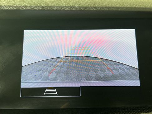 Used 2023 Buick Envision Preferred image 23