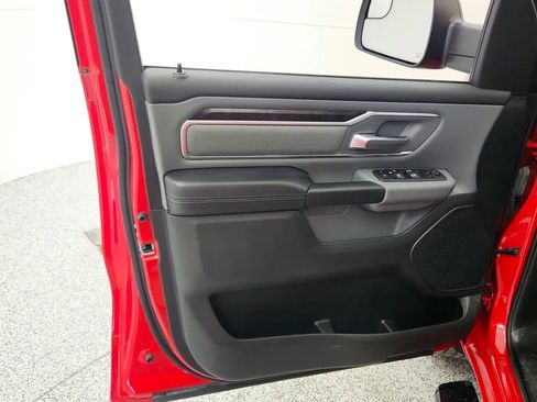 Used 2022 RAM 1500 Big Horn image 32