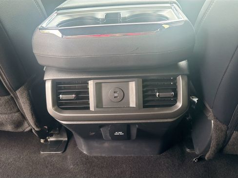 Used 2025 Ford F150 Lariat w/ Equipment Group 501A Mid AWD/4WD image 27