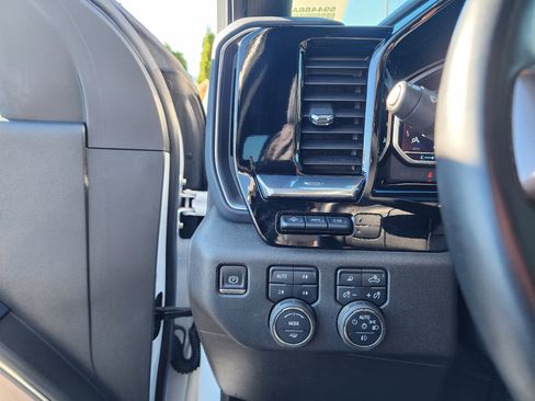 Used 2024 Chevrolet Silverado 3500 High Country w/ High Country Premium Package image 29