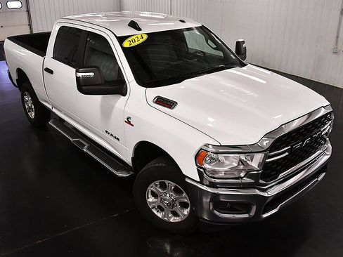 Used 2024 RAM 2500 Big Horn image 16