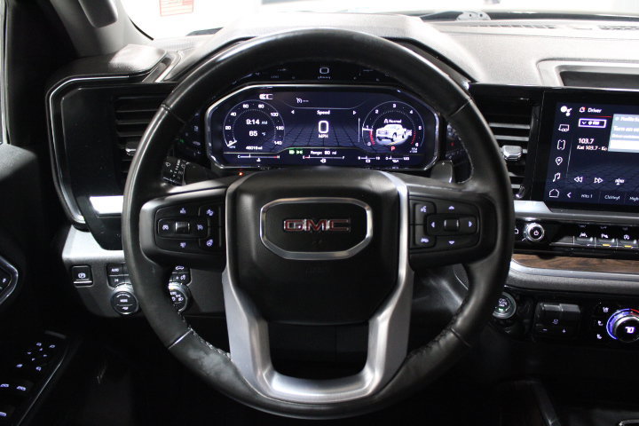 Used 2025 GMC Sierra 1500 SLT w/ SLT Premium Plus Package AWD/4WD image 36