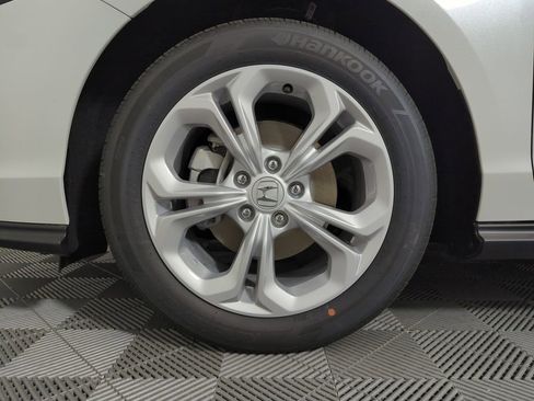 New 2026 Honda Accord LX image 11