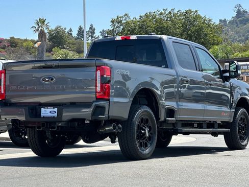 New 2026 Ford F250 XLT w/ XLT Premium Package AWD/4WD image 3
