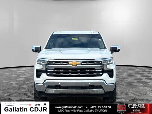 Used 2023 Chevrolet Silverado 1500 LTZ AWD/4WD image 3