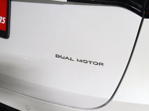 Used 2023 Tesla Model Y Long Range image 12