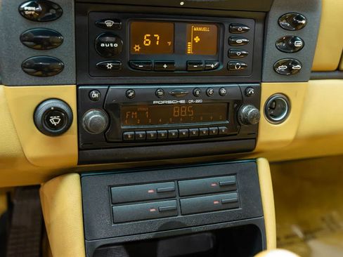 Used 1999 Porsche 911 Cabriolet image 34