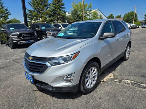 Used 2019 Chevrolet Equinox LS image 7
