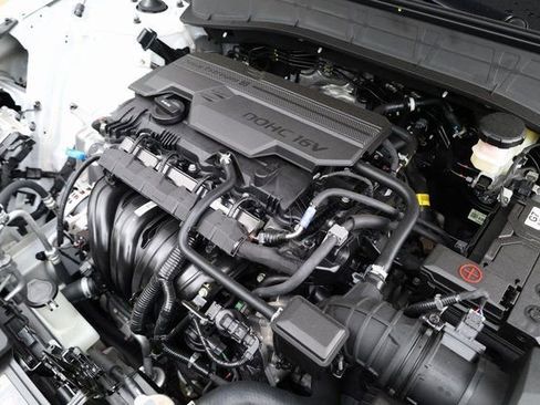 New 2025 Hyundai Kona SEL image 9