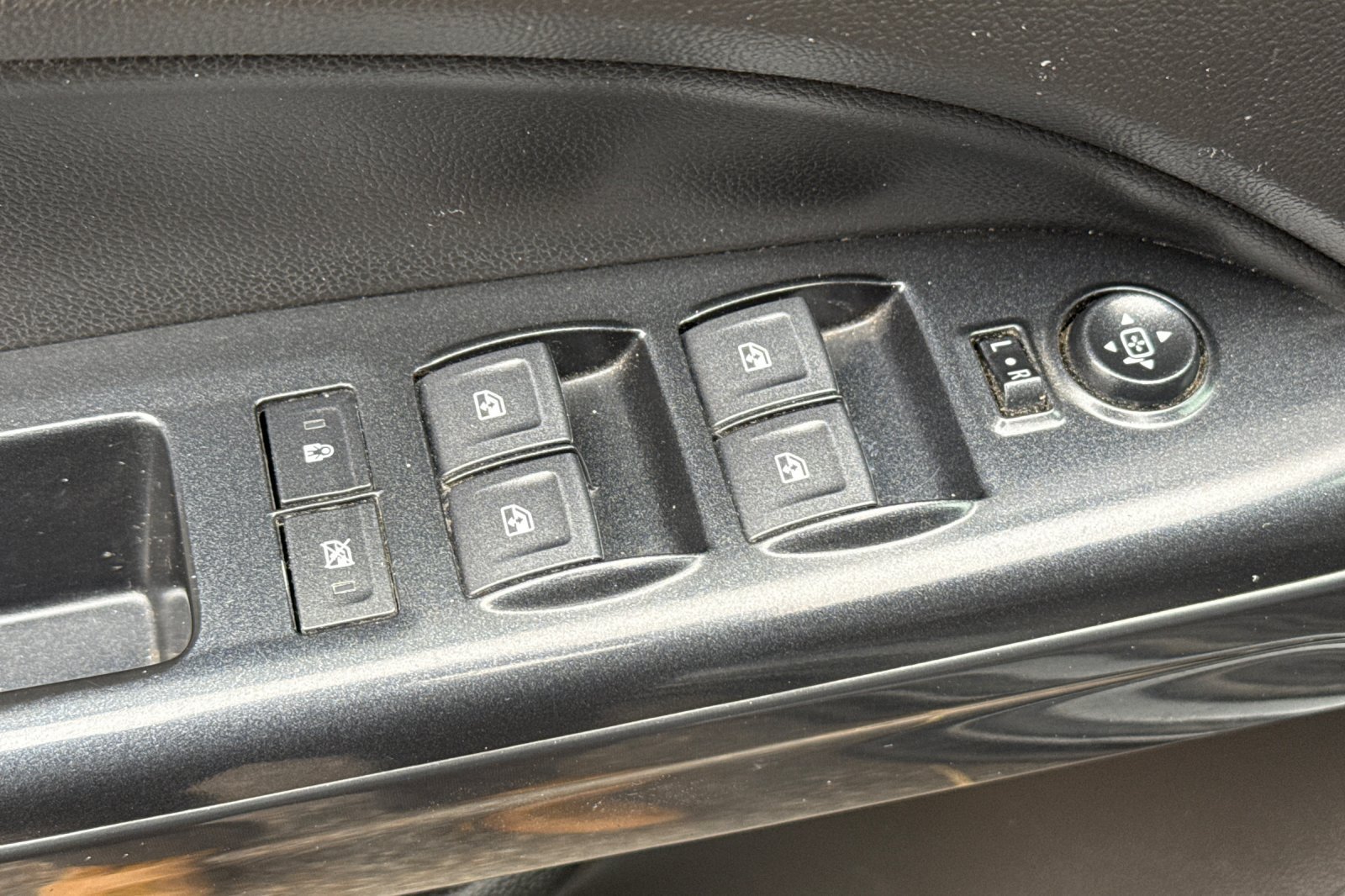 Used 2021 GMC Canyon AT4 w/ Driver Alert Package AWD/4WD image 11