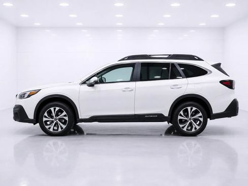 Used 2022 Subaru Outback Touring w/ Popular Package #2 AWD/4WD image 2