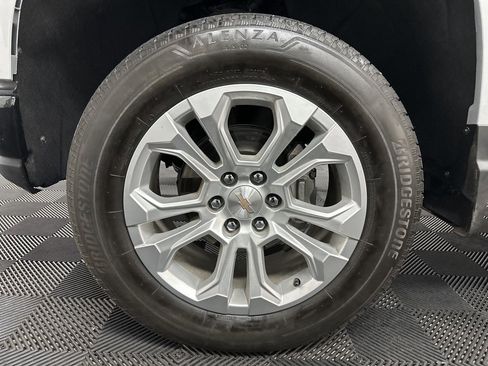 Used 2021 Chevrolet Silverado 1500 LT Trail Boss w/ Convenience Package II image 41