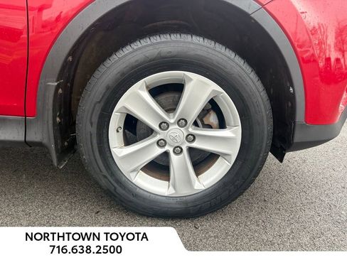 Used 2013 Toyota RAV4 XLE w/ Preferred Accessory Pkg image 31