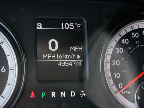 Used 2019 RAM 1500 Warlock AWD/4WD image 32