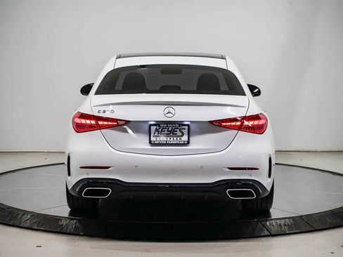 Used 2022 Mercedes-Benz C 300 Sedan image 3