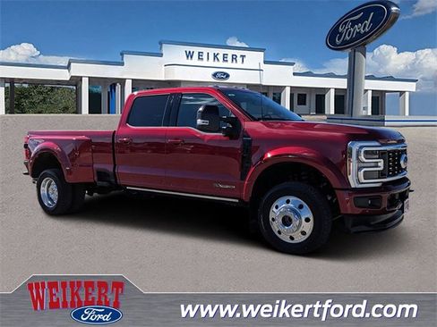 Used 2025 Ford F450 Platinum image 1