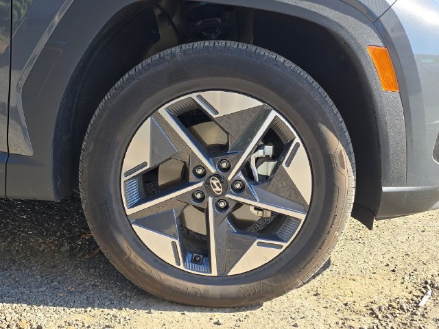 Certified 2026 Hyundai Tucson SEL w/ Tow & Go Package AWD/4WD image 9