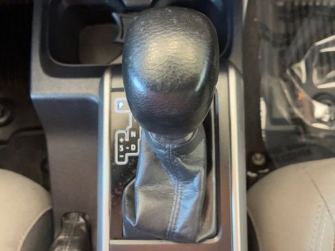 Used 2019 Toyota Tacoma SR5 image 20