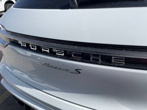 Used 2024 Porsche Macan S AWD/4WD image 7