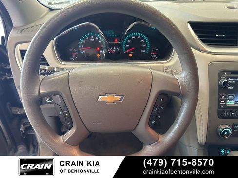Used 2015 Chevrolet Traverse LS FWD image 24