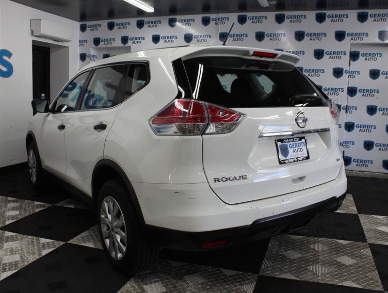 Used 2016 Nissan Rogue S AWD/4WD image 2