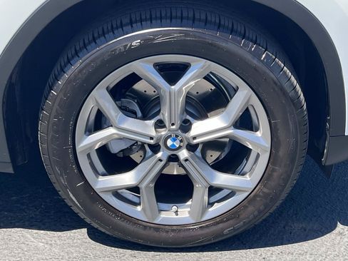 Used 2023 BMW X4 xDrive30i w/ Convenience Package AWD/4WD image 31