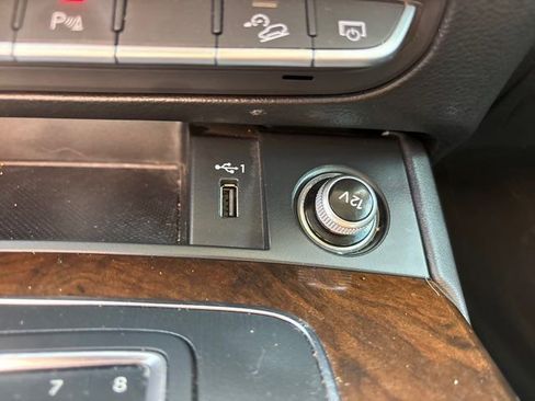 Used 2020 Audi Q5 2.0T Premium Plus w/ Premium Plus Package image 38