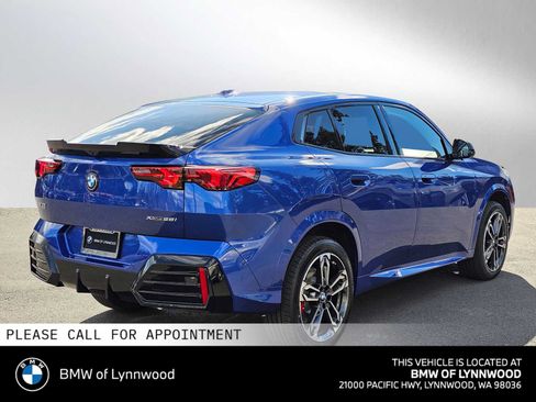 New 2026 BMW X2 xDrive28i w/ Technology Package AWD/4WD image 3