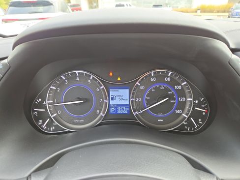 Used 2019 INFINITI QX80 Luxe w/ 22" Wheel Package image 14