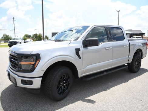 New 2026 Ford F150 XLT w/ FX4 Off-Road Package AWD/4WD image 5