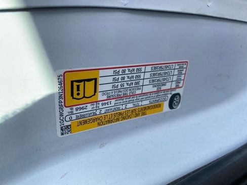 Used 2022 Chevrolet Express 2500 Extended w/ Driver Convenience Package image 21