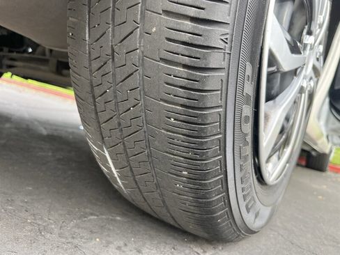 Used 2016 Toyota Corolla L image 18