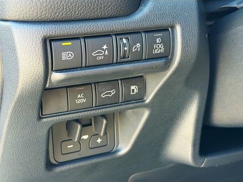 Used 2025 Toyota Land Cruiser w/ Premium Package image 10