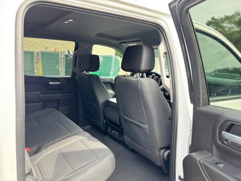 Used 2021 Chevrolet Silverado 1500 LT w/ LPO, Liner Protection Package AWD/4WD image 28