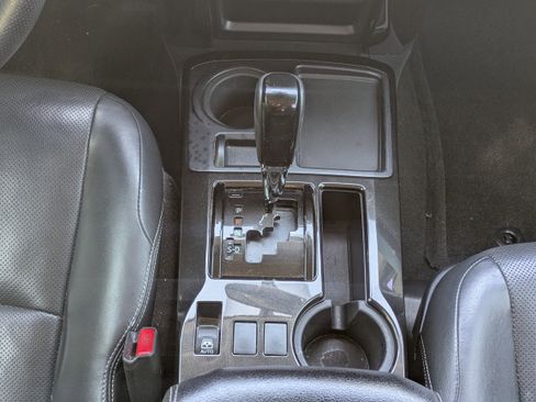 Used 2019 Toyota 4Runner Limited RWD image 18