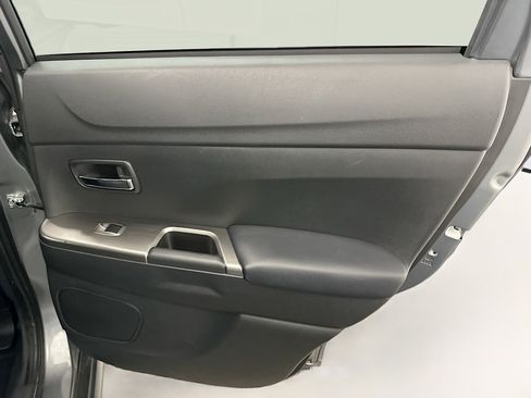 Used 2025 Mitsubishi Outlander Sport SE image 30