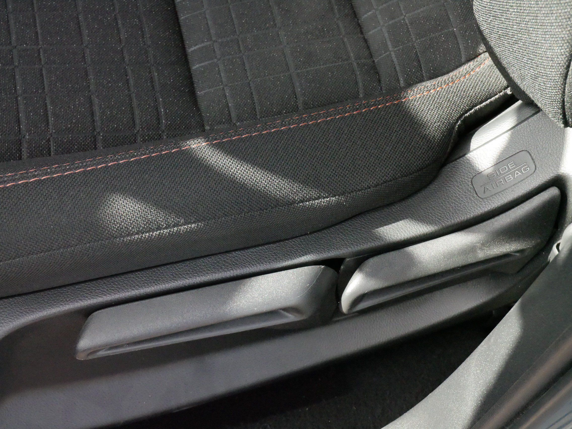 Certified 2025 Honda HR-V Sport image 20