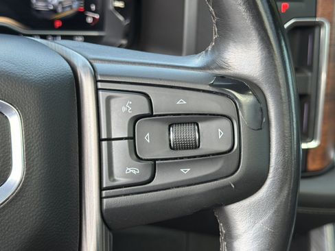 Used 2023 GMC Yukon Denali Ultimate AWD/4WD image 33