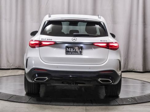 Used 2023 Mercedes-Benz GLC 300 4MATIC w/ AMG Line image 3